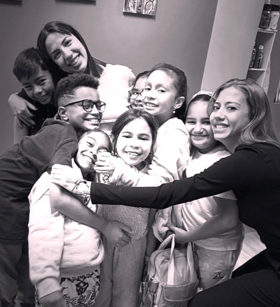 Grupo de estudiantes de District Arts Academy